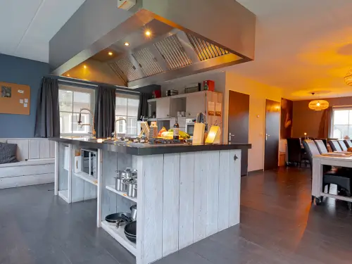 Ferienvilla in Drenthe mit Sauna und Whirlpool