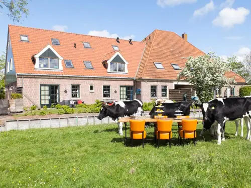 Wellness-Unterkunft für Gruppen mit Whirlpools und Sauna
