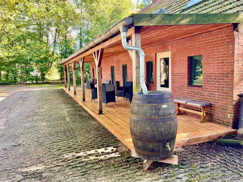Ferienhaus mit Bar, Hot Tub und privatem Pool
