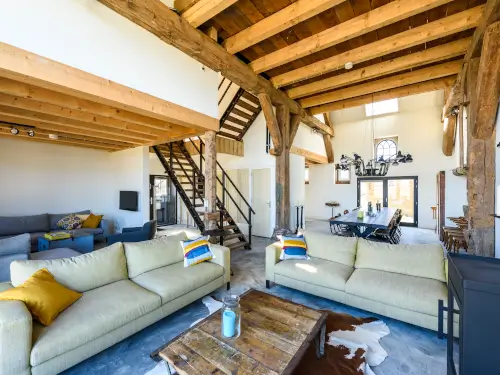 Luxus Ferienhaus in der Nähe von Sonne, Meer und Strand